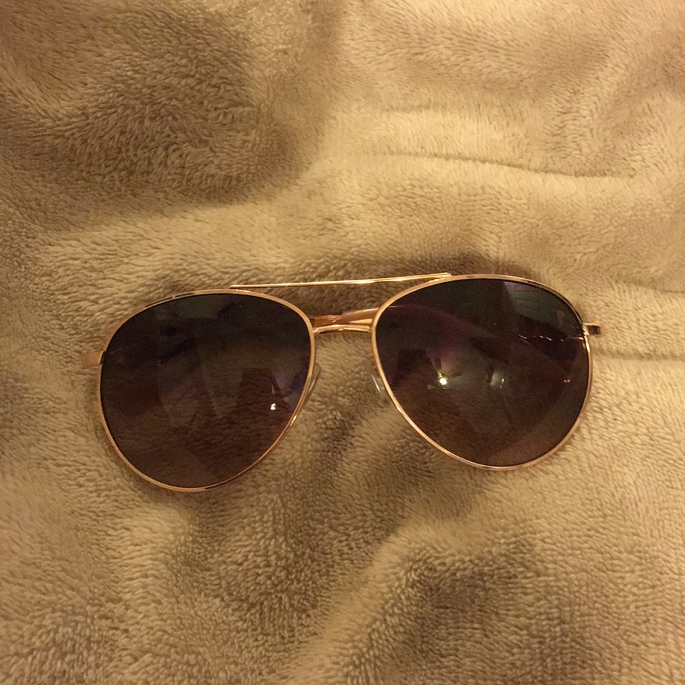 Juicy couture rose gold aviator sunglasses